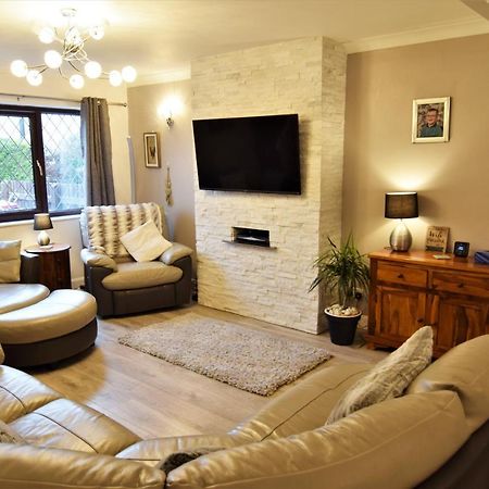 Mikes At Menai - Stylish & Spacious 3 Bed House In Menai Bridge. Eksteriør bilde