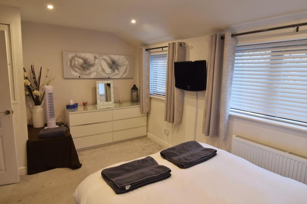 Mikes At Menai - Stylish & Spacious 3 Bed House In Menai Bridge. Eksteriør bilde